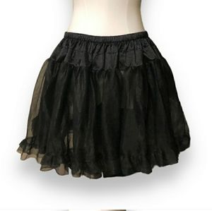 SEVEN TIL MIDNIGHT Black Short Petticoat